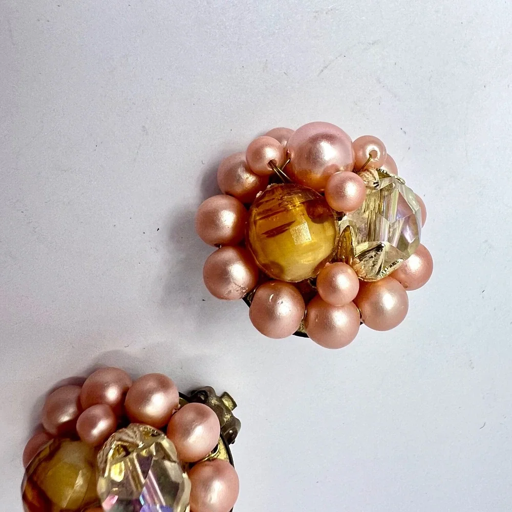 Vintage Japan Pink Faux Pearl Beaded Clip On Earrings Mid Century Classic Preppy